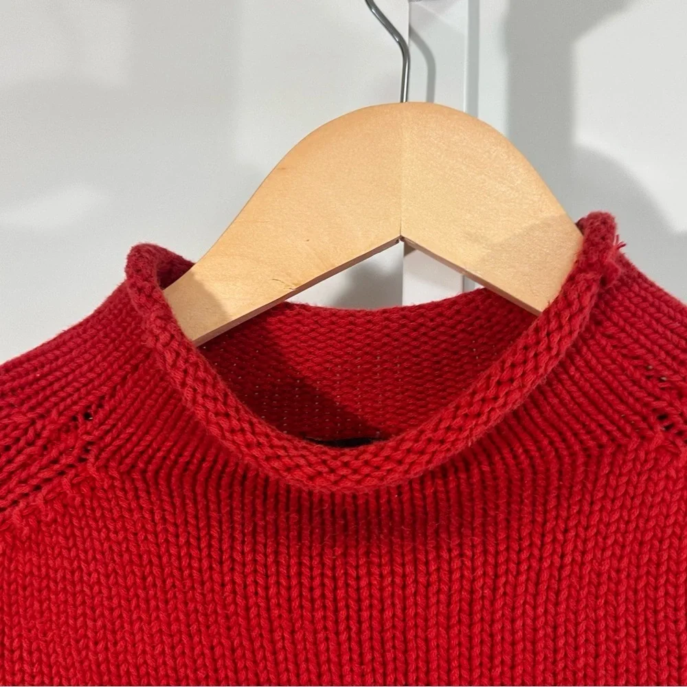 J.Crew Kids Cherry Red Roll Neck Cotton Knit Sweater – Made in Japan Large